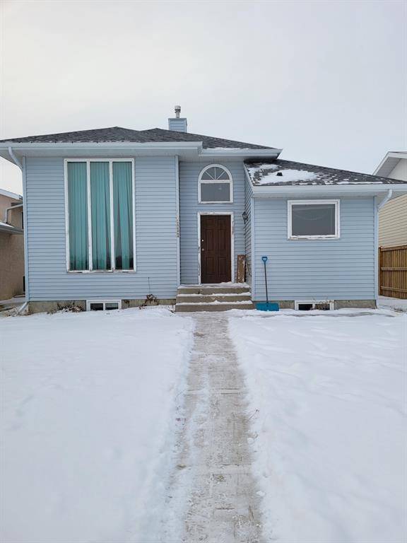 Coaldale, AB T1M 1J8,2111 16 AVE