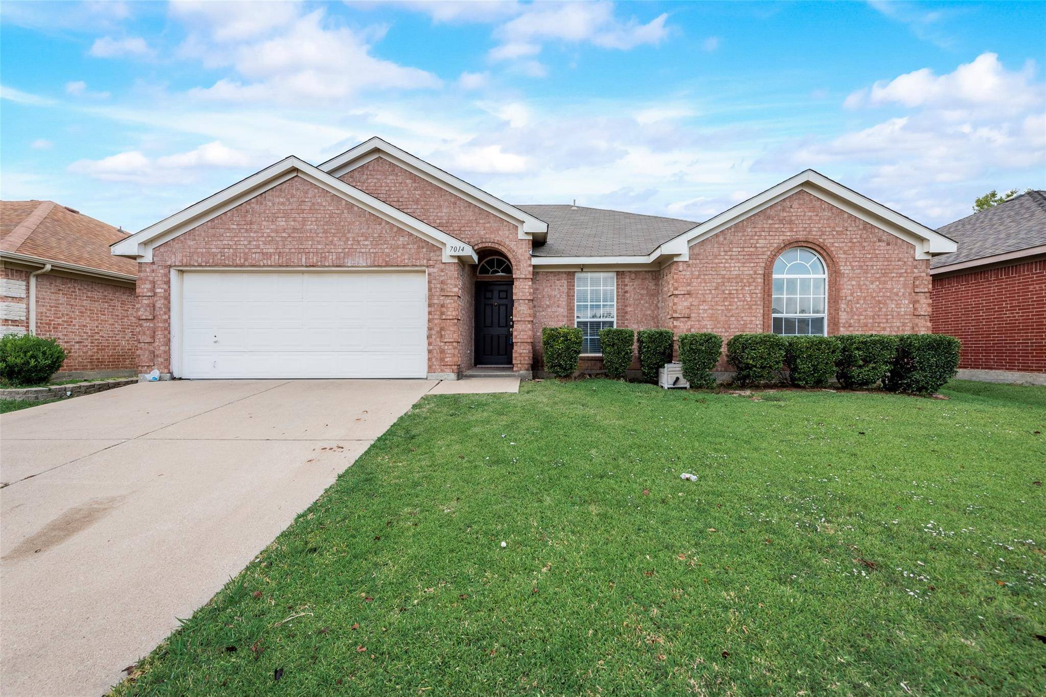 Arlington, TX 76002,7014 Spoonbill Court