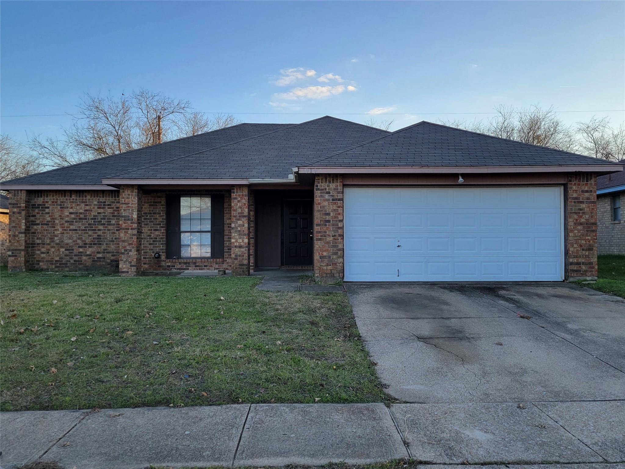 Cedar Hill, TX 75194,915 Larue Drive