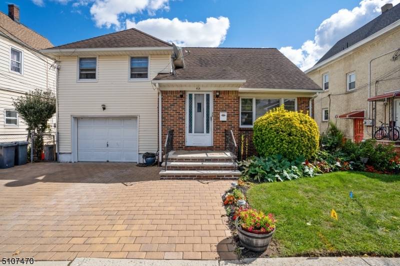 Carlstadt Boro, NJ 07072,415 Union St