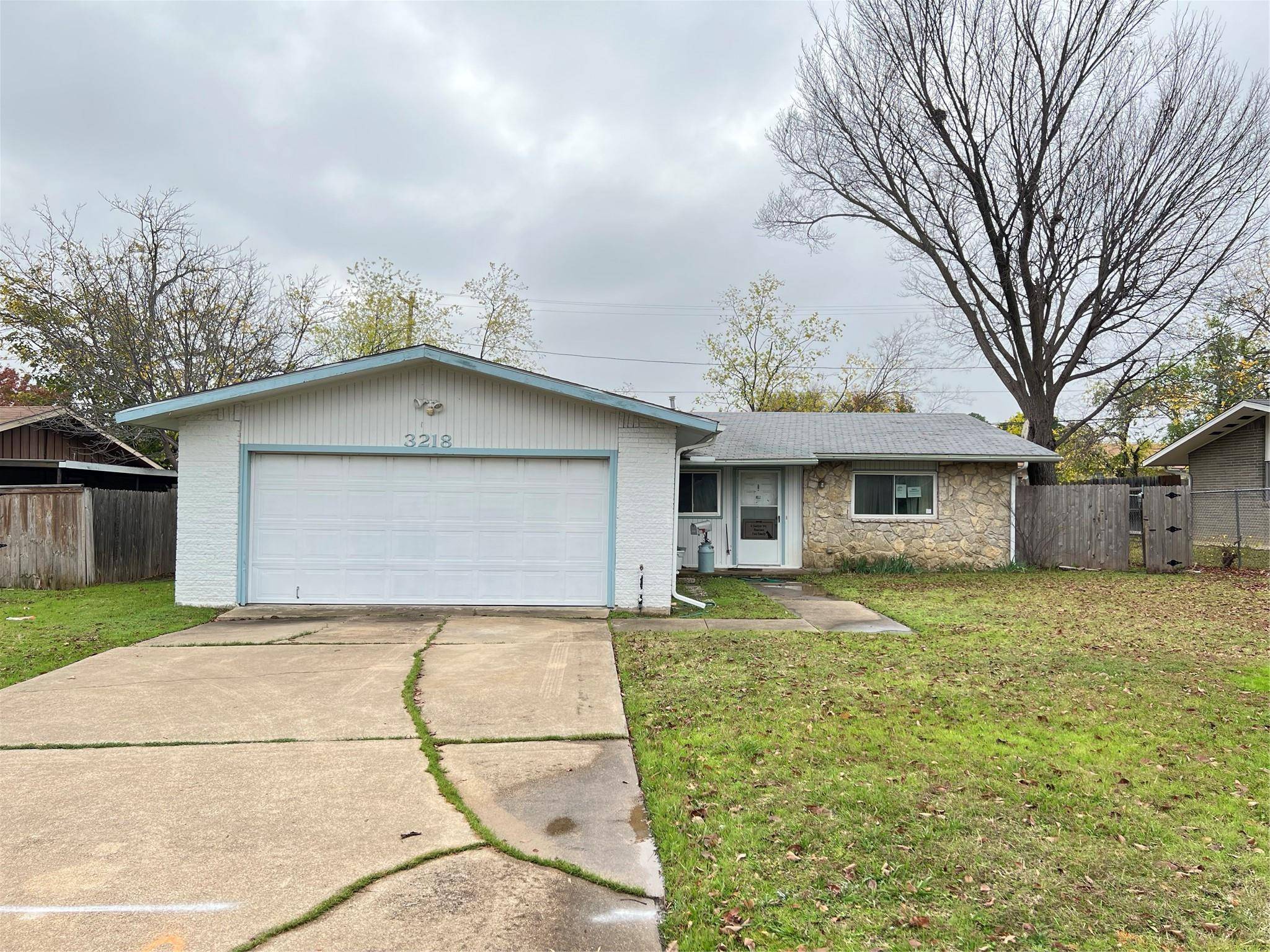 Irving, TX 75062,3218 W Rochelle Road