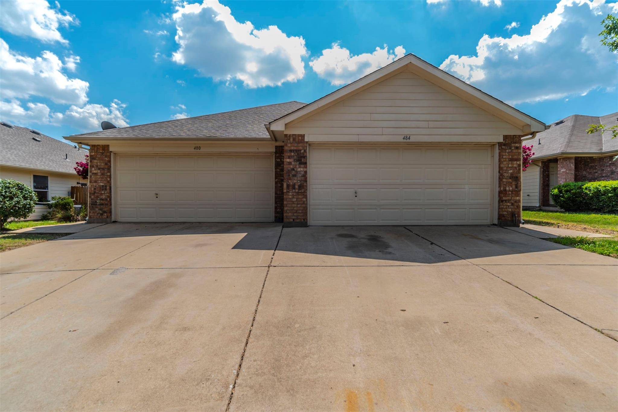 Crowley, TX 76036,480 Brookbank Drive #480/484