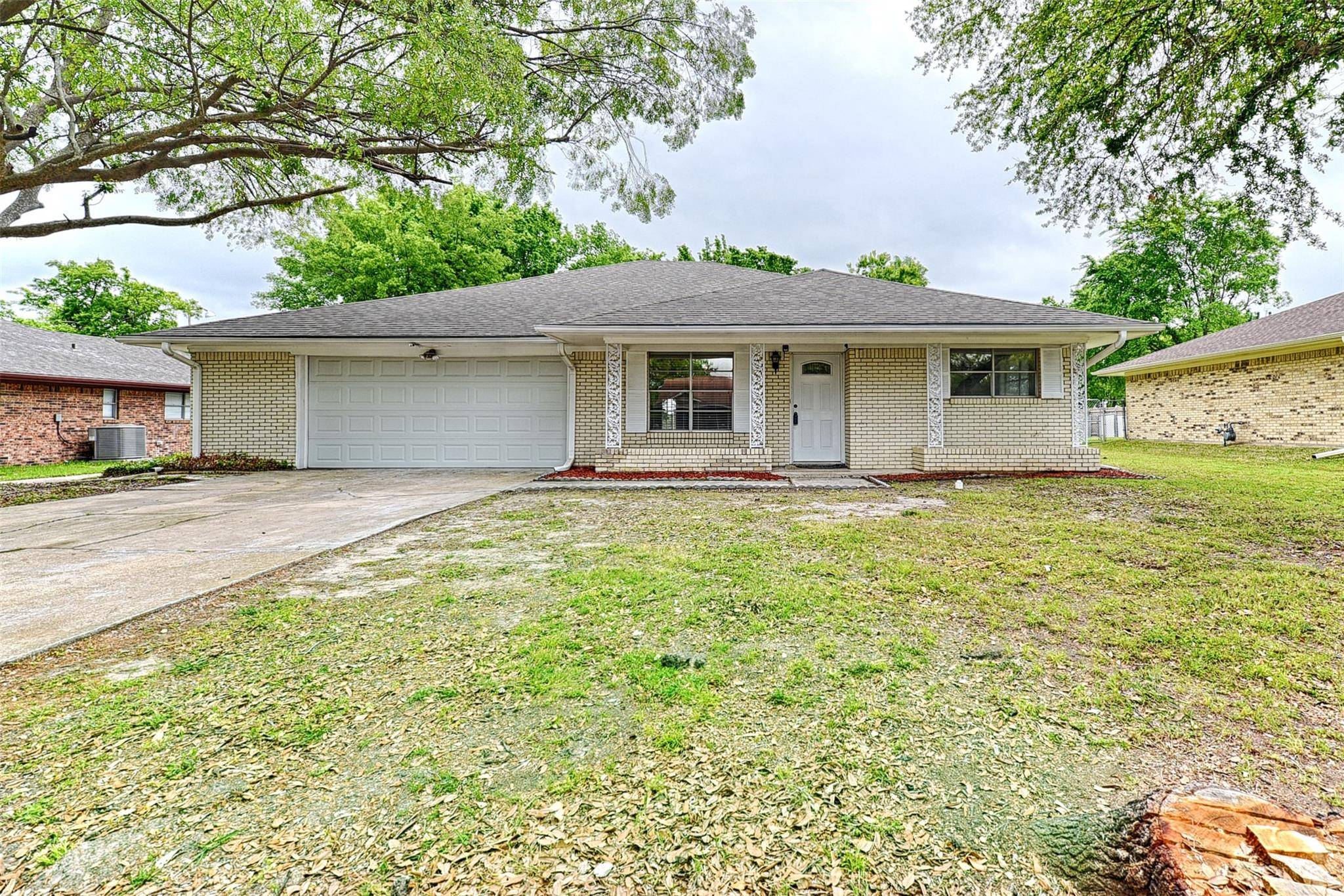 Greenville, TX 75402,609 Deer Drive