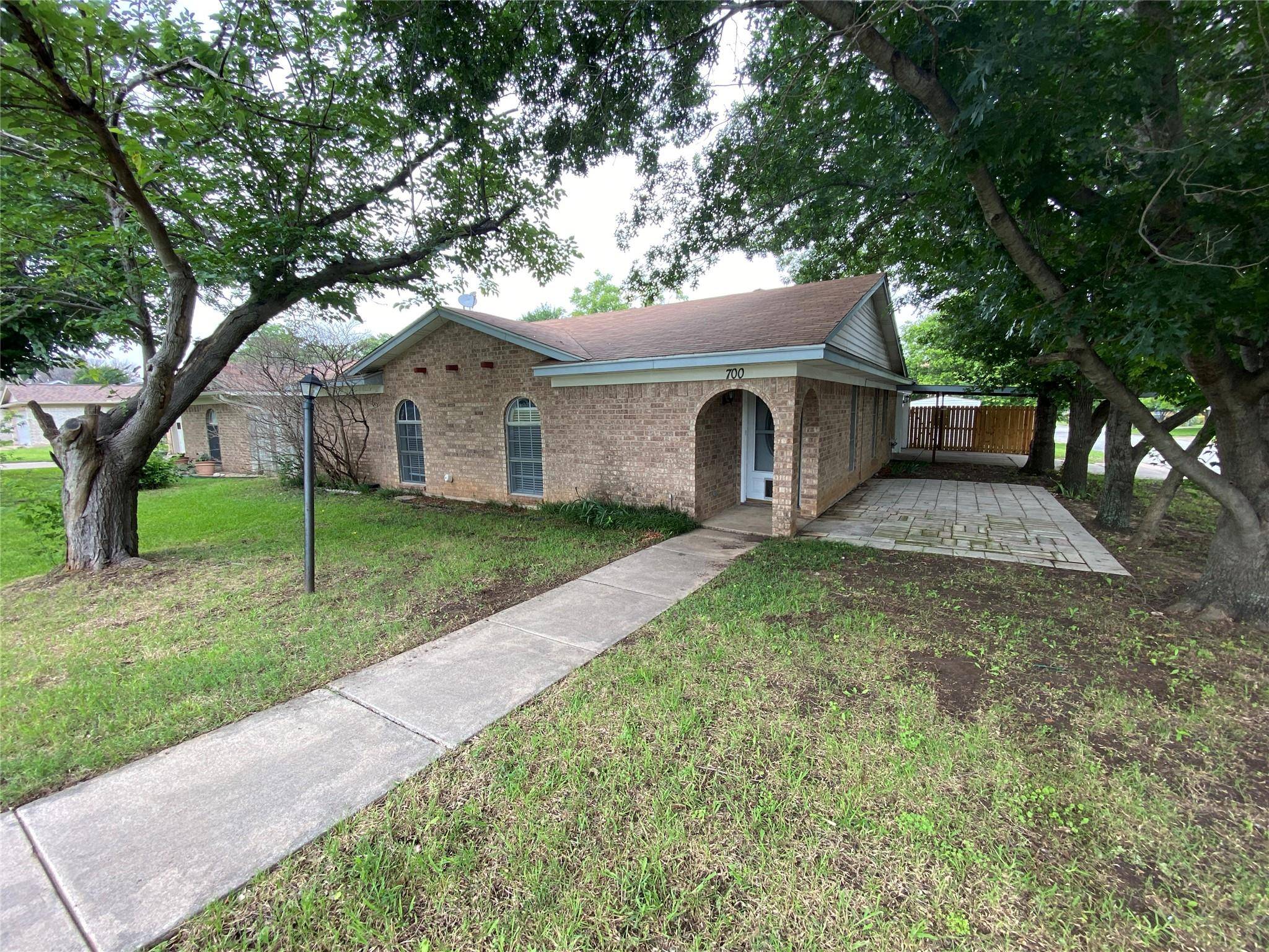 White Settlement, TX 76108,700 Bridle Avenue