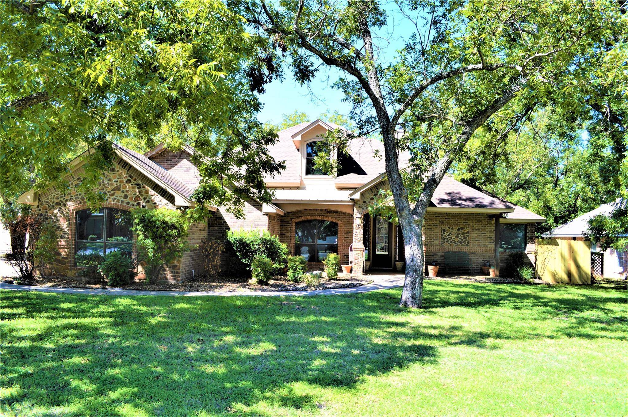 Granbury, TX 76049,9004 N Longwood Drive