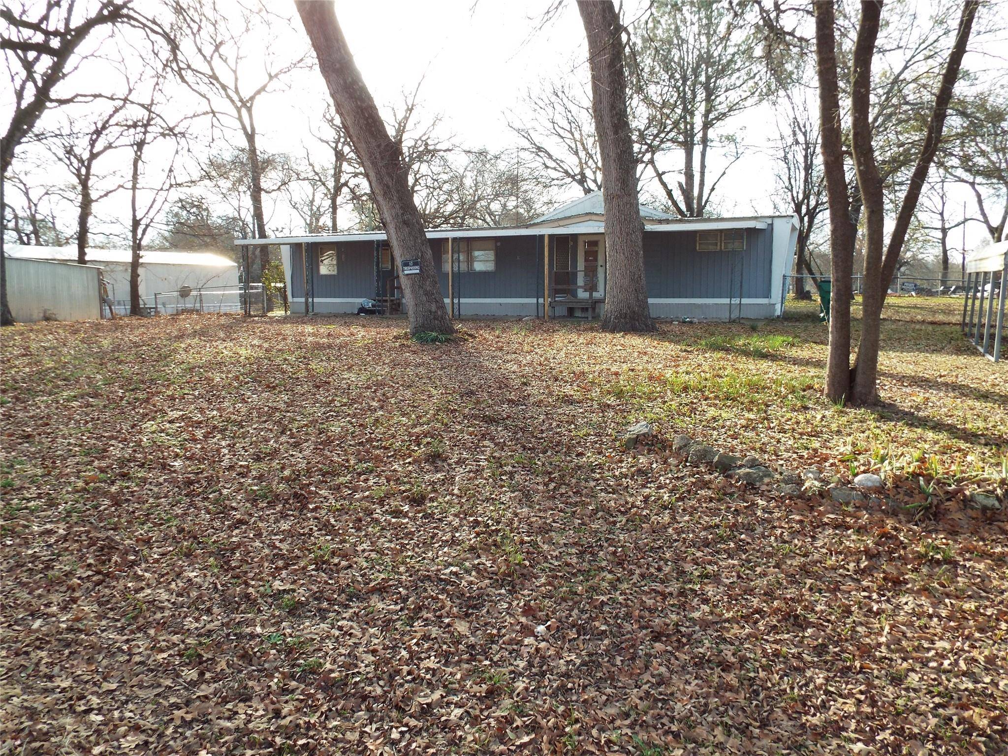 Kemp, TX 75143,416 Pine Street