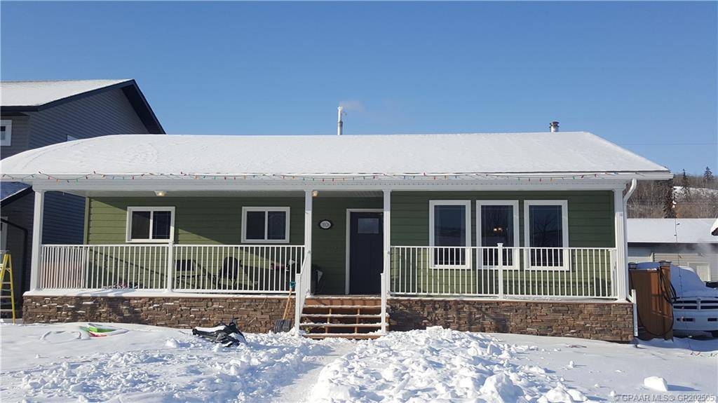 Peace River, AB T8S 1P5,11026 92 ST