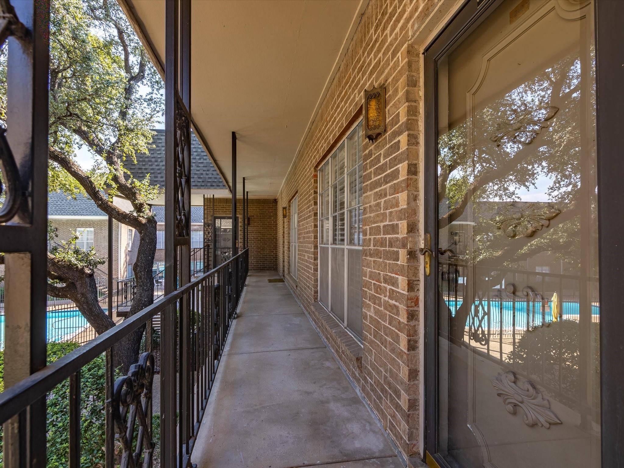 Fort Worth, TX 76109,4438 Harlanwood Drive #212