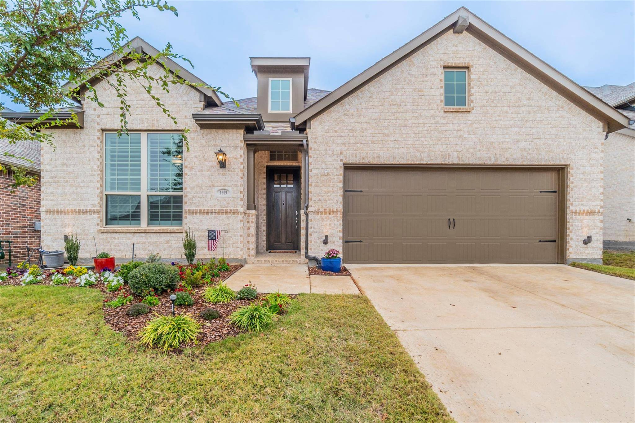 Lantana, TX 76226,1609 Silverton Drive