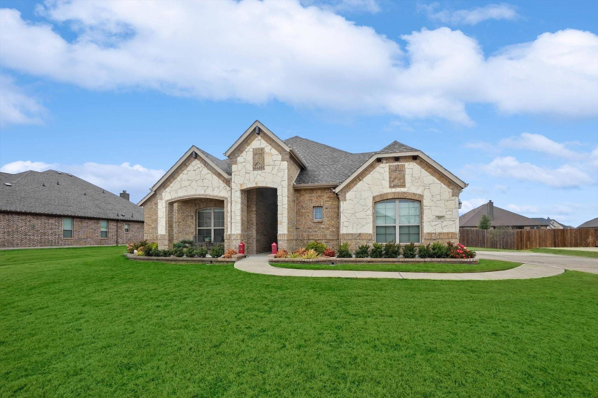 Waxahachie, TX 75165,317 Equestrian Drive