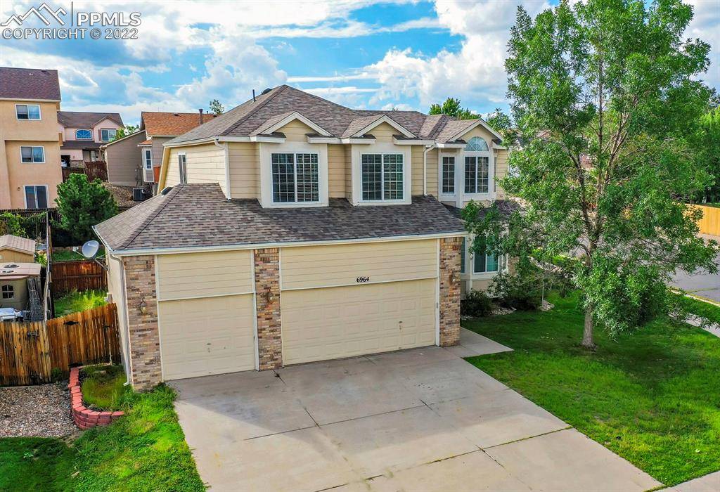 Colorado Springs, CO 80922,6964 Hillock DR