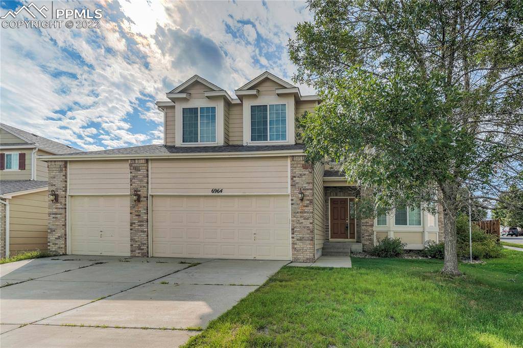 Colorado Springs, CO 80922,6964 Hillock DR