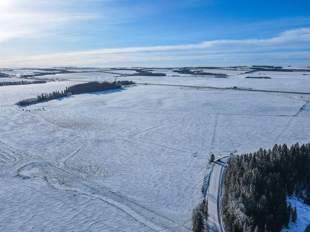 Rural Lacombe County, AB T0C 0J0,On Highway 20