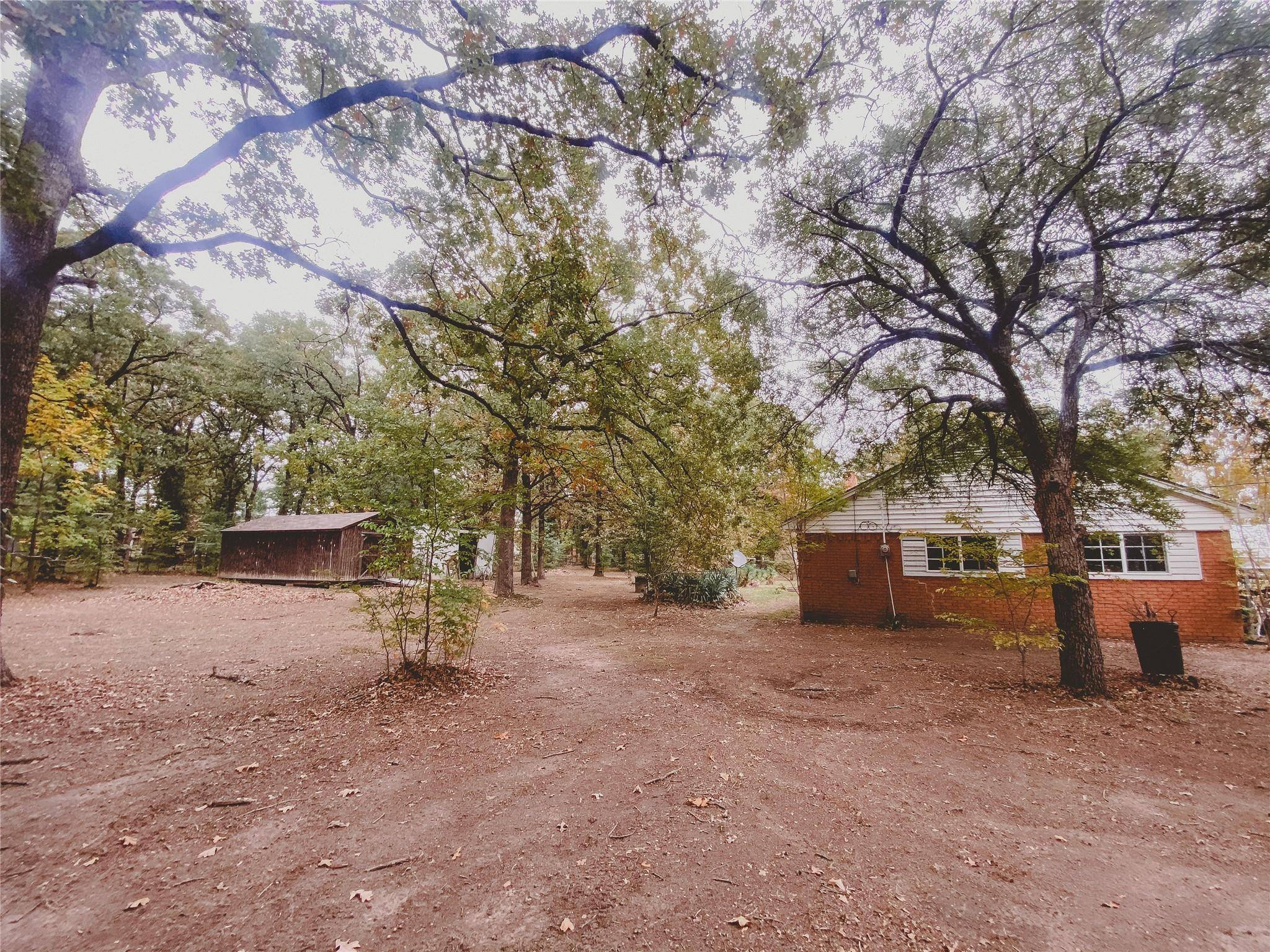 Grand Saline, TX 75140,213 N Oaks Drive