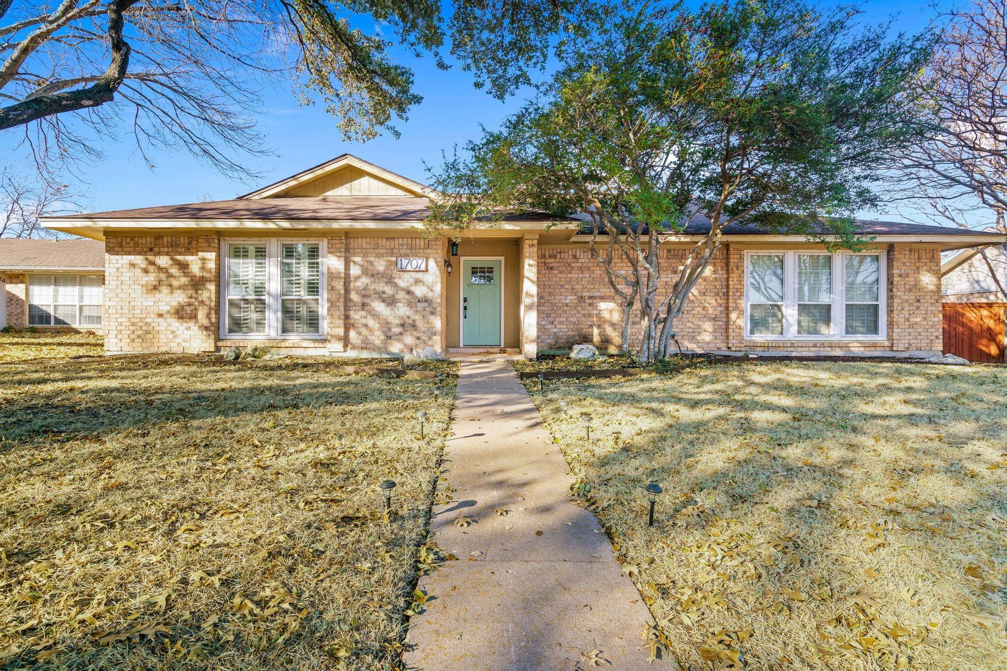 Richardson, TX 75081,1707 Valcourt Drive