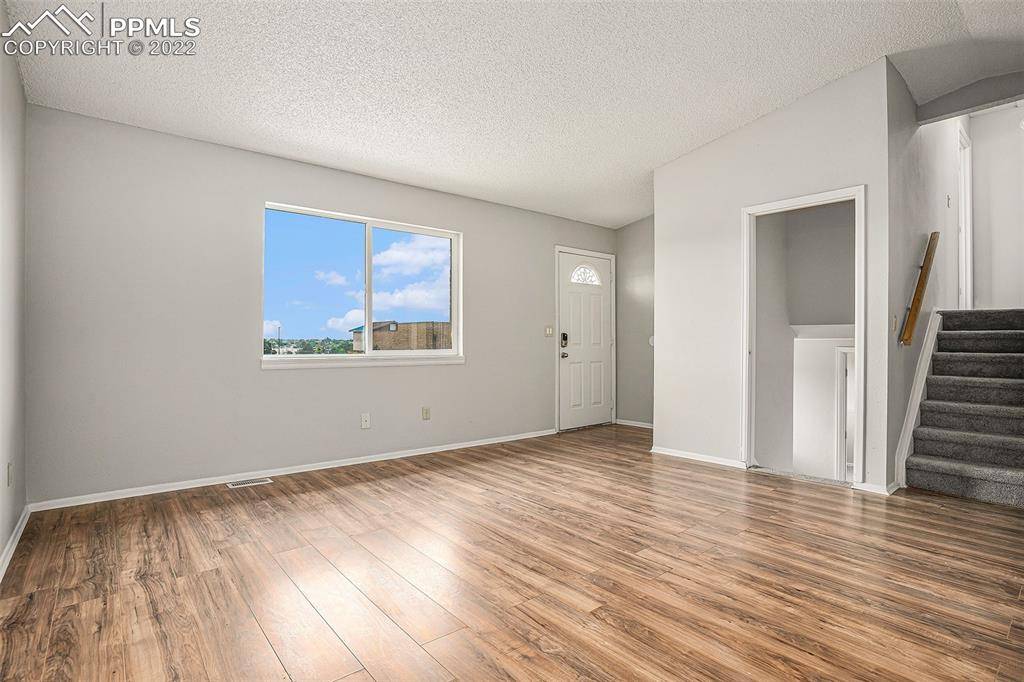 Colorado Springs, CO 80910,1620 Zebulon DR