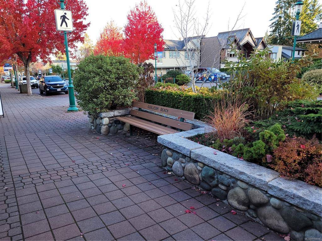 Qualicum Beach, BC V9K 2S5,221 Second Ave W #12