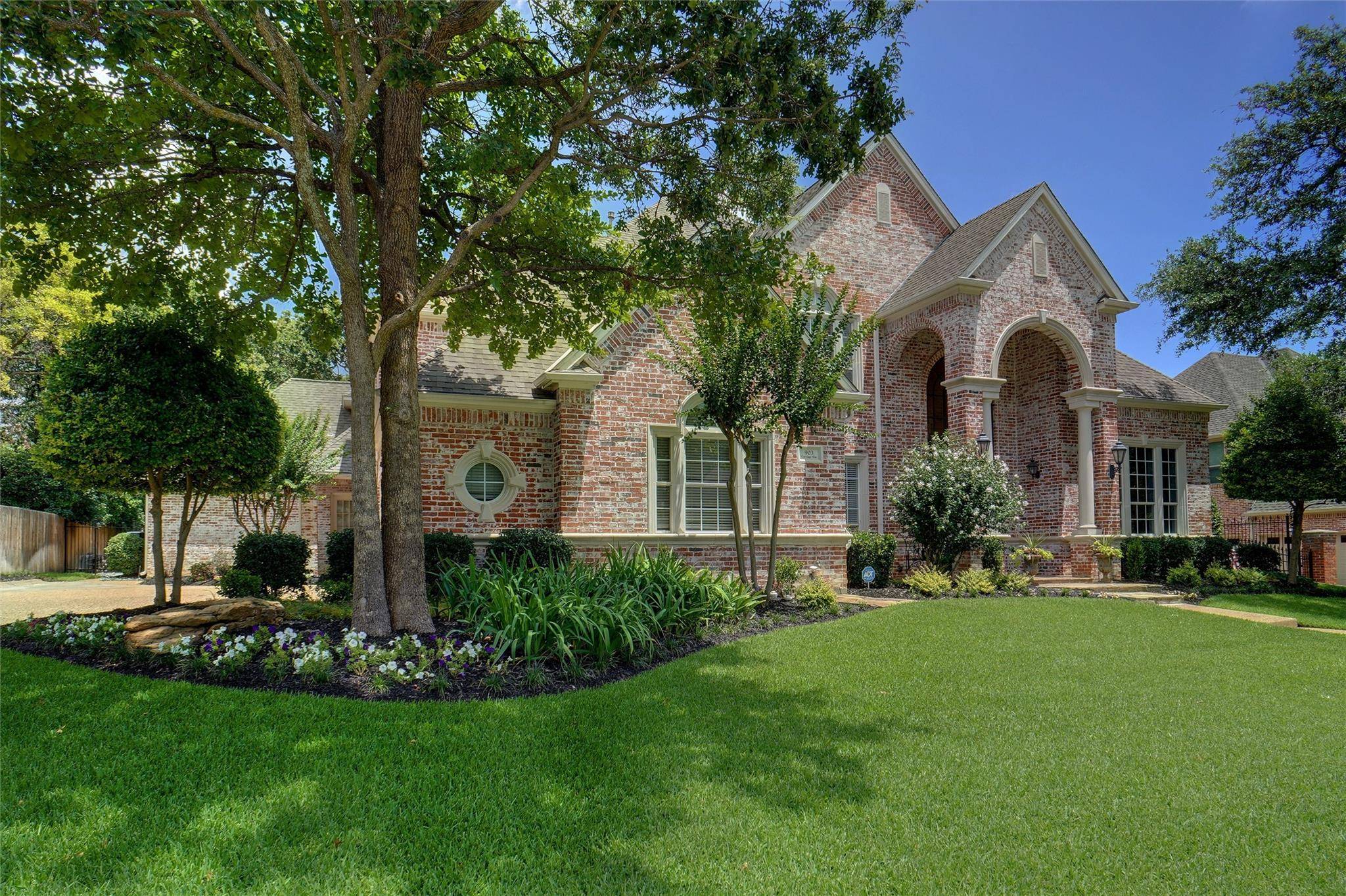 Southlake, TX 76092,903 Carriage Way