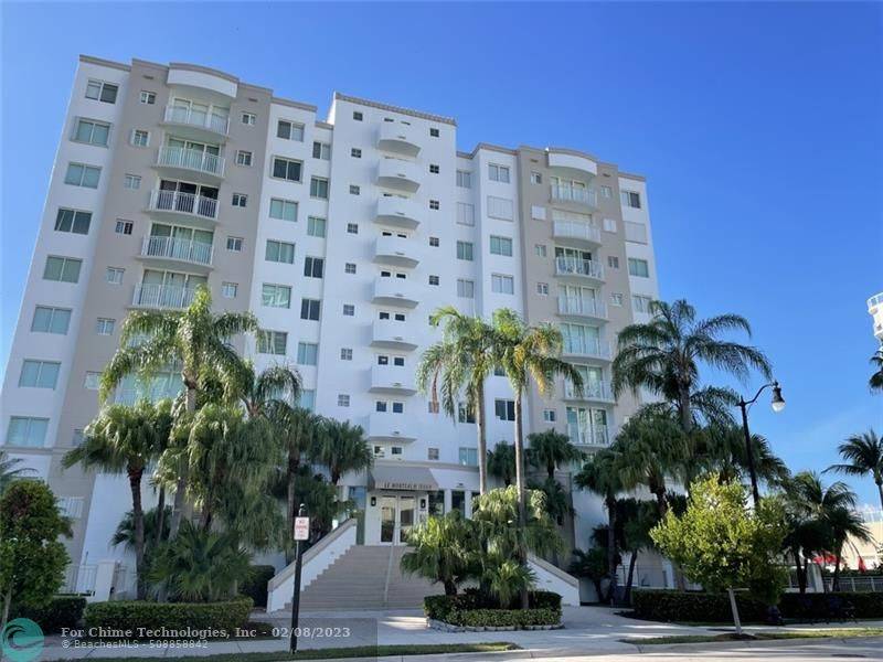 Sunny Isles Beach, FL 33160,18000 N Bay Rd  #701