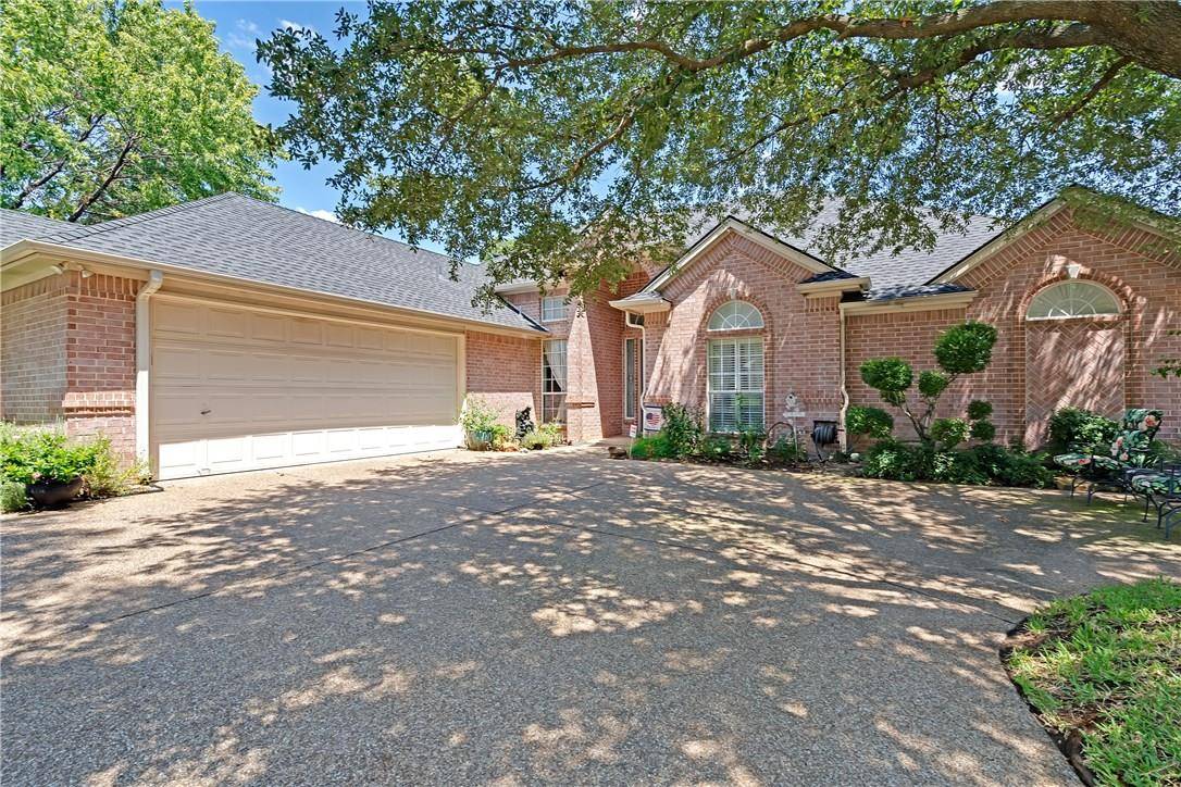 Arlington, TX 76017,5403 Hunter Park Court