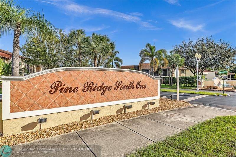 Green Acres, FL 33463,124 Lake Pine Cir  #D-2