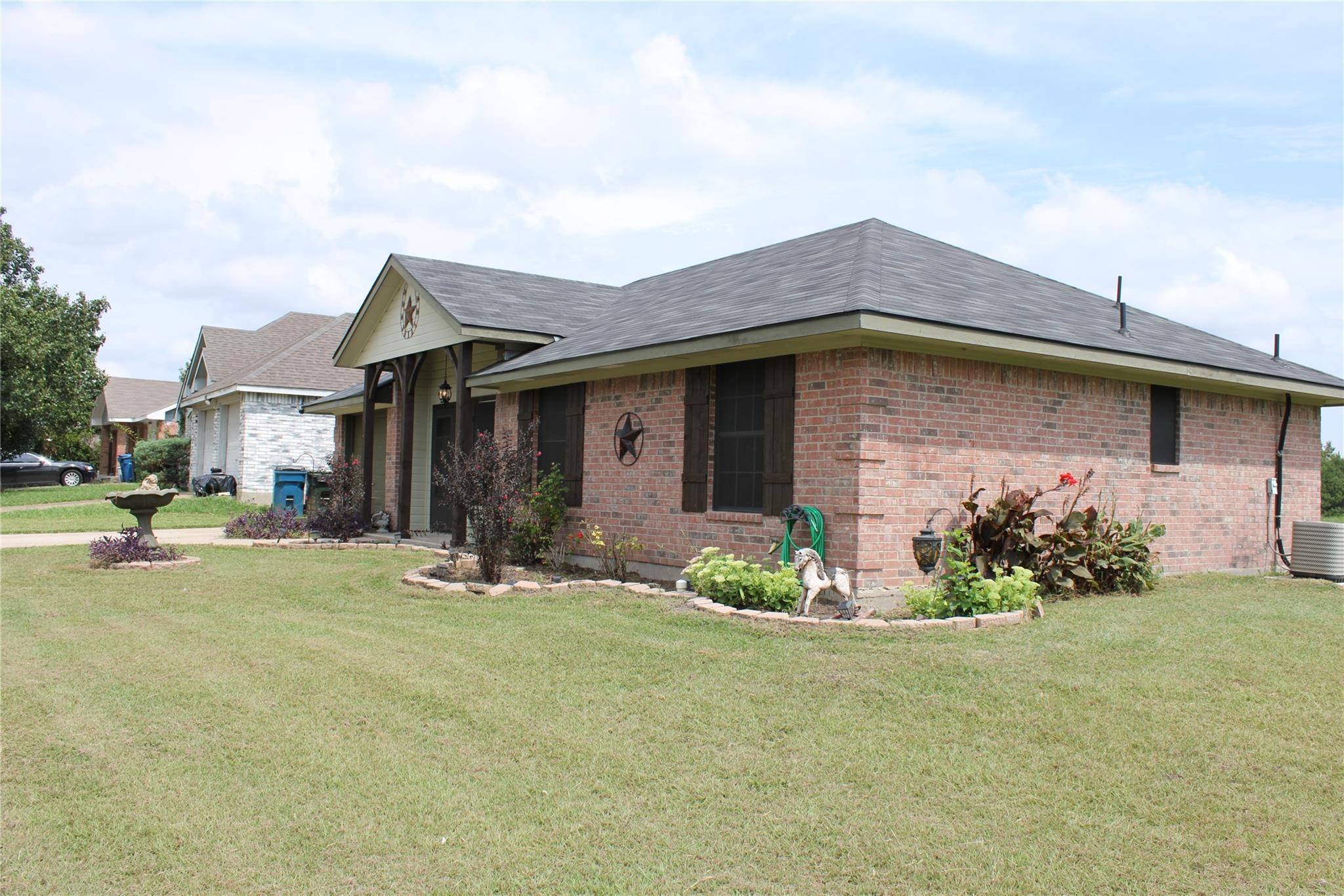 Seagoville, TX 75159,1000 Woodside Lane