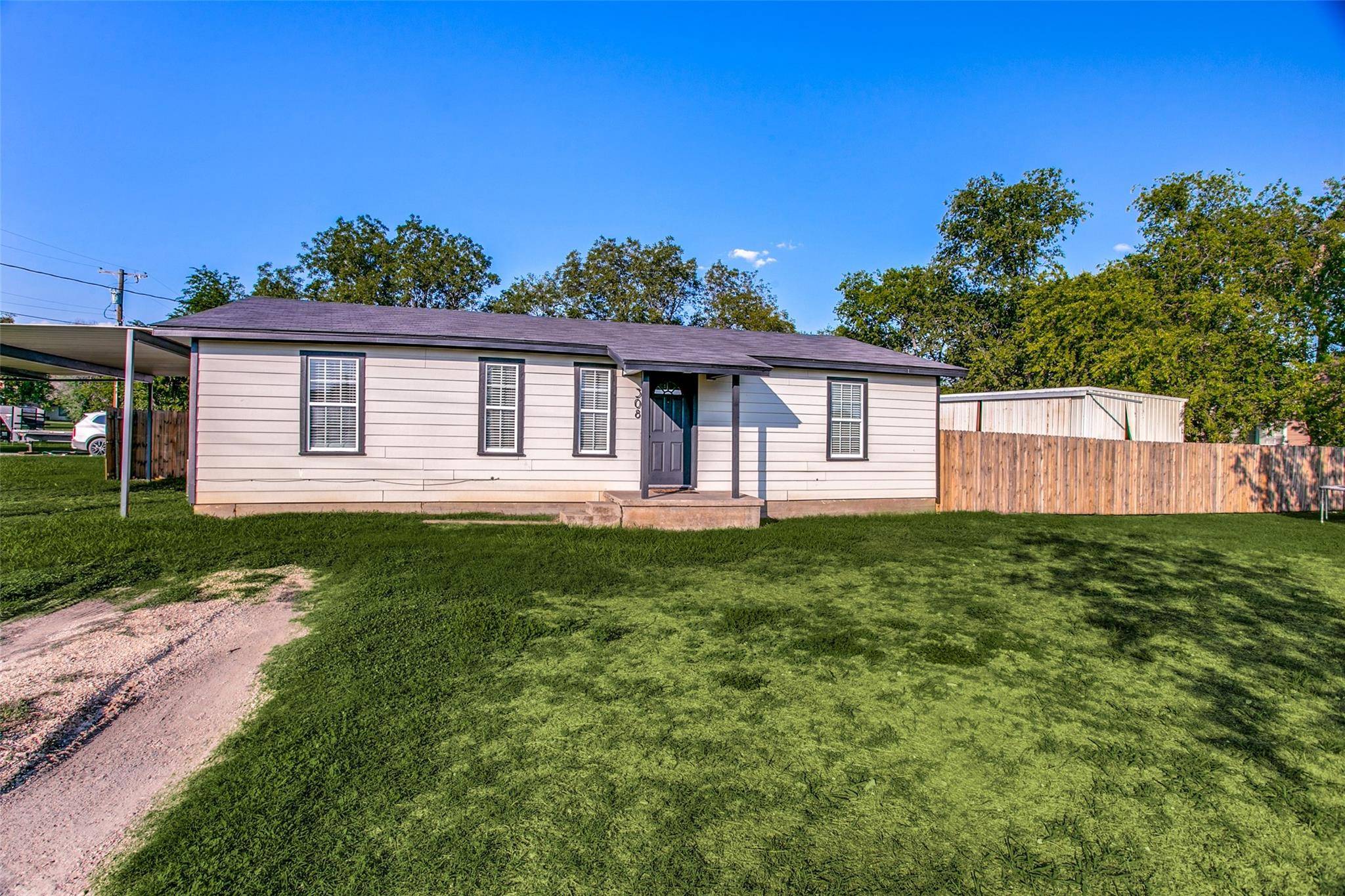 Godley, TX 76044,308 W Railroad Avenue