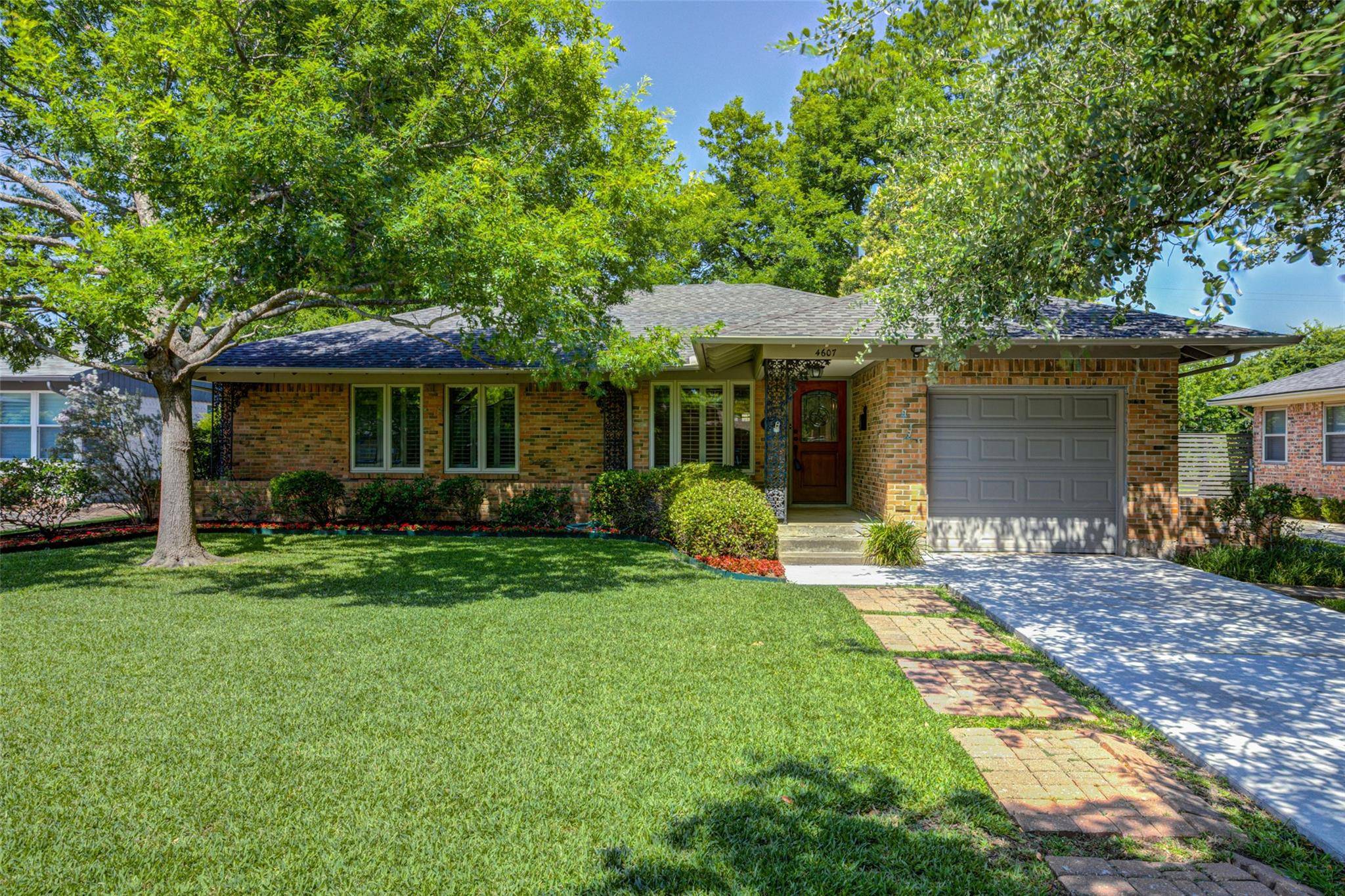 Dallas, TX 75214,4607 Surf Drive