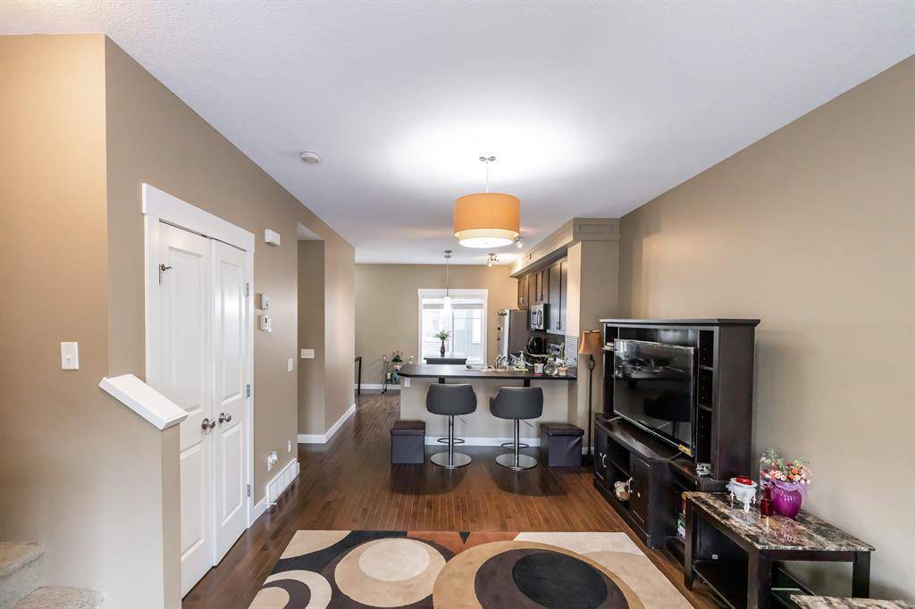 Calgary, AB T3N 0E7,12 Skyview Springs CIR NE