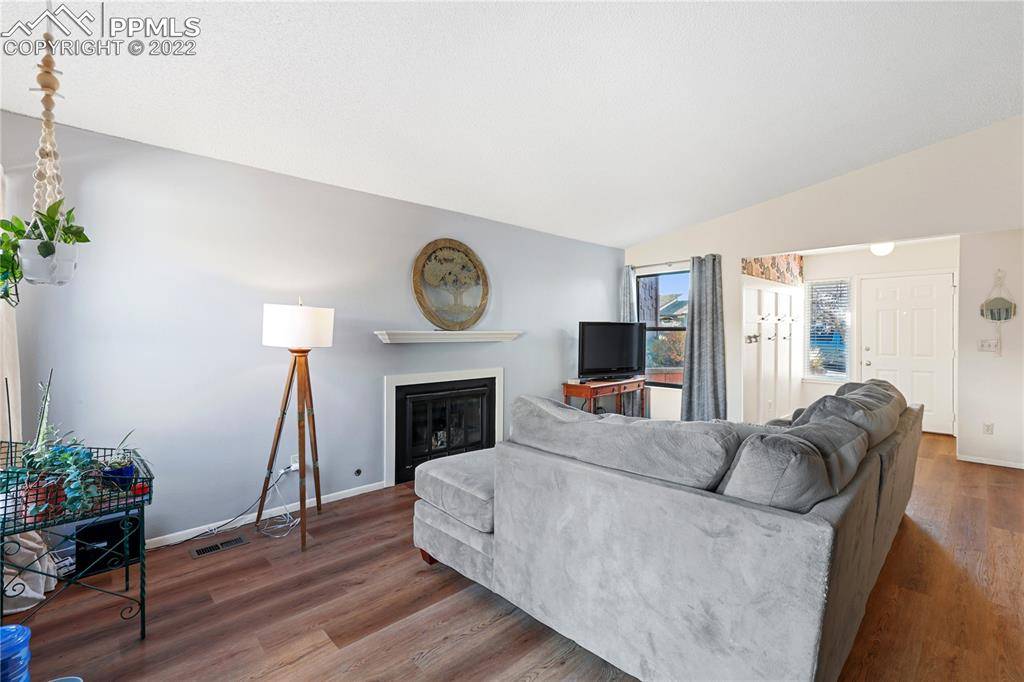 Colorado Springs, CO 80918,2347 Dublin BLVD