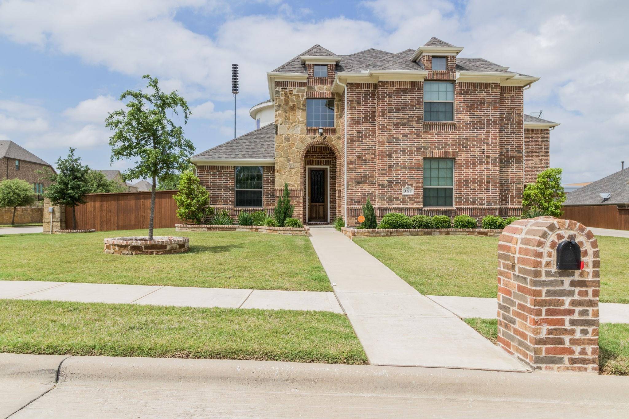 Keller, TX 76248,501 Silver Chase Drive