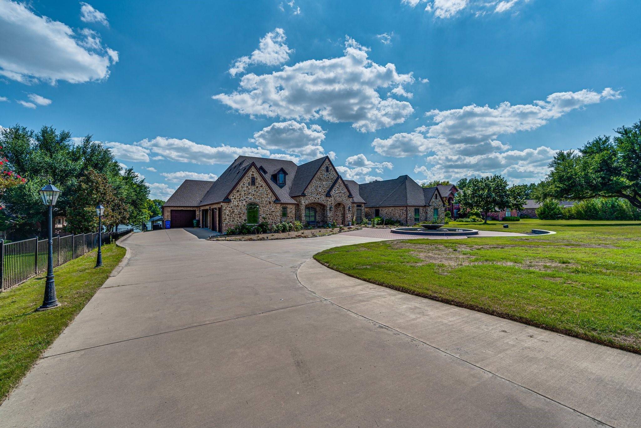 Heath, TX 75032,207 Rush Creek Drive