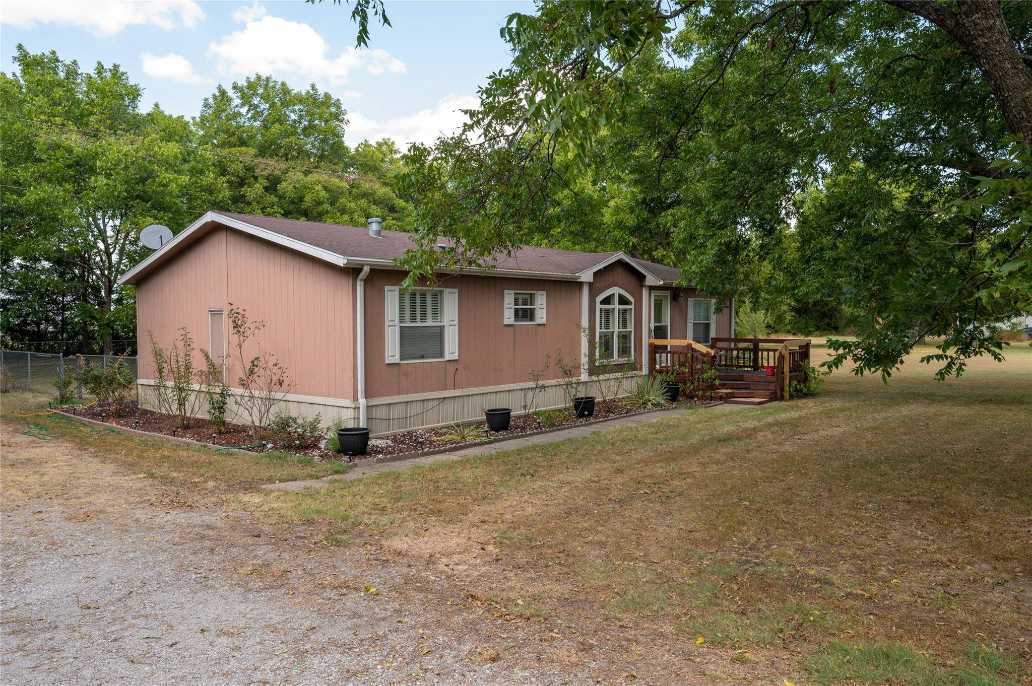 Denison, TX 75020,79 Pecan Orchard Road