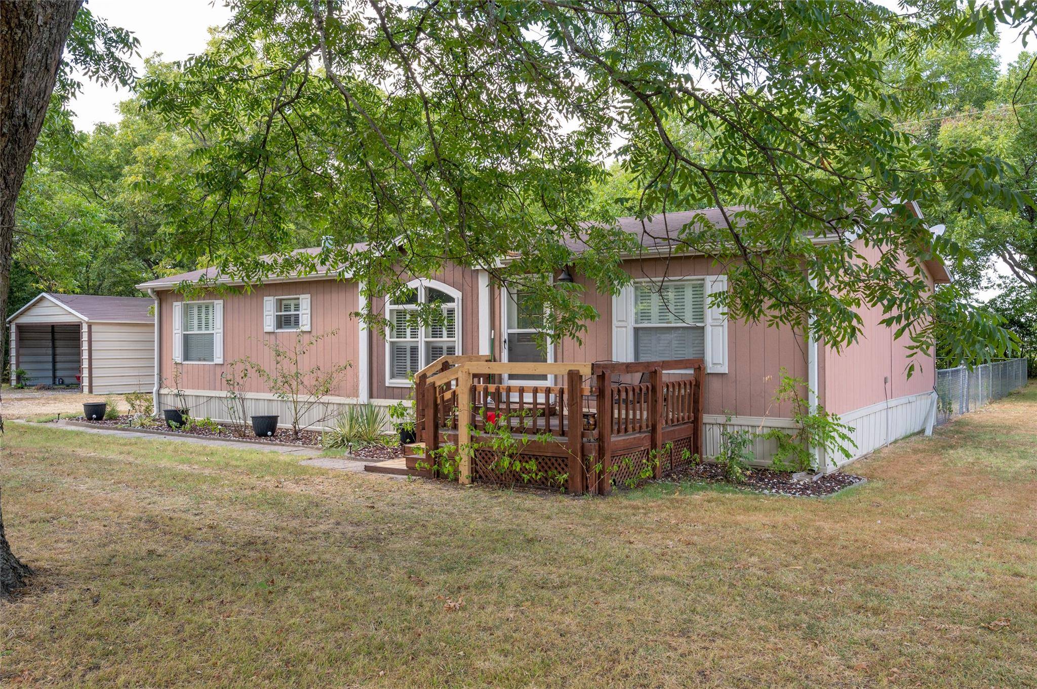 Denison, TX 75020,79 Pecan Orchard Road