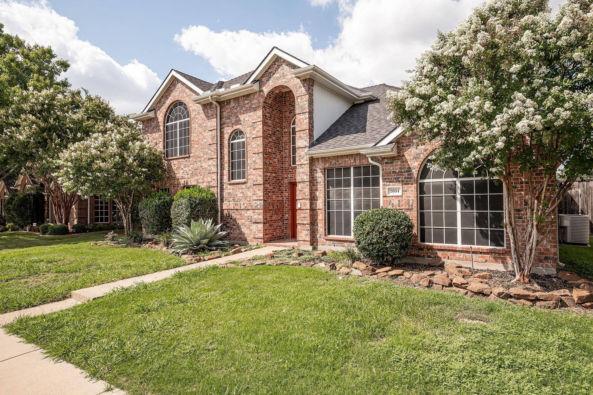 The Colony, TX 75056,5604 Glenview Lane