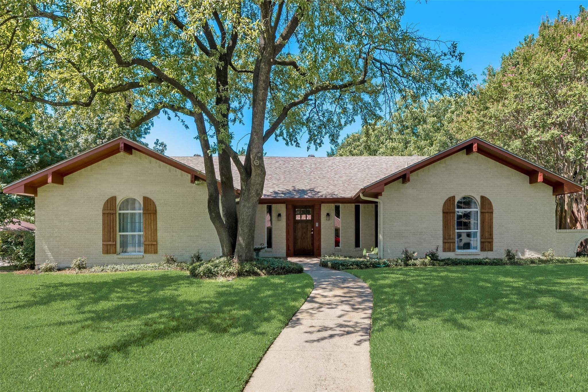 Highland Village, TX 75077,238 Malibu Drive