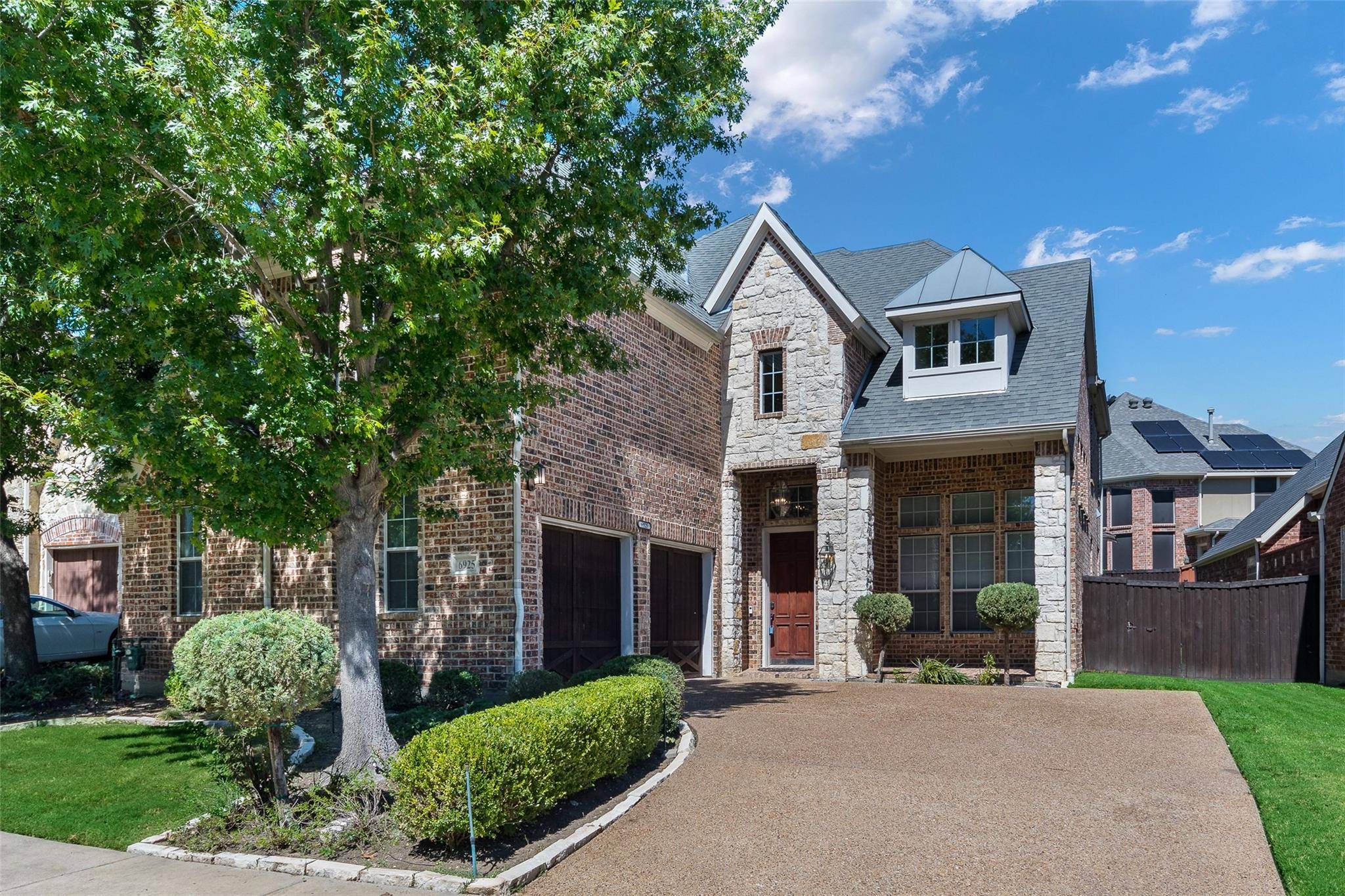 Plano, TX 75024,6925 Medallion Drive