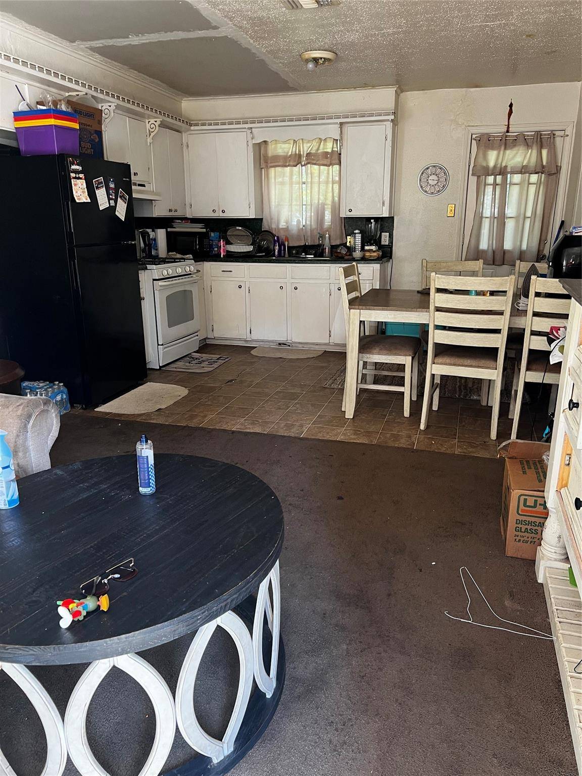 Bossier City, LA 71112,2553 Evans Street