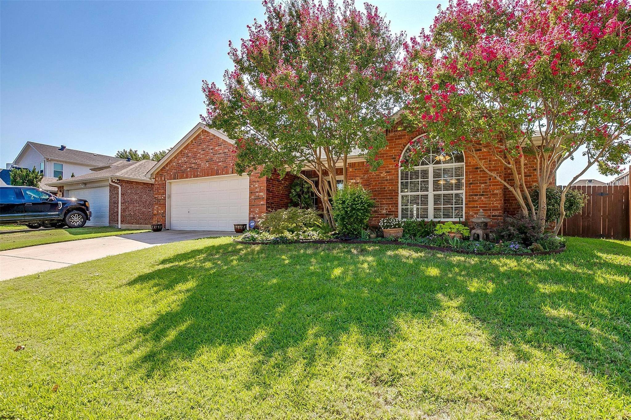 Burleson, TX 76028,959 Benjamin Drive