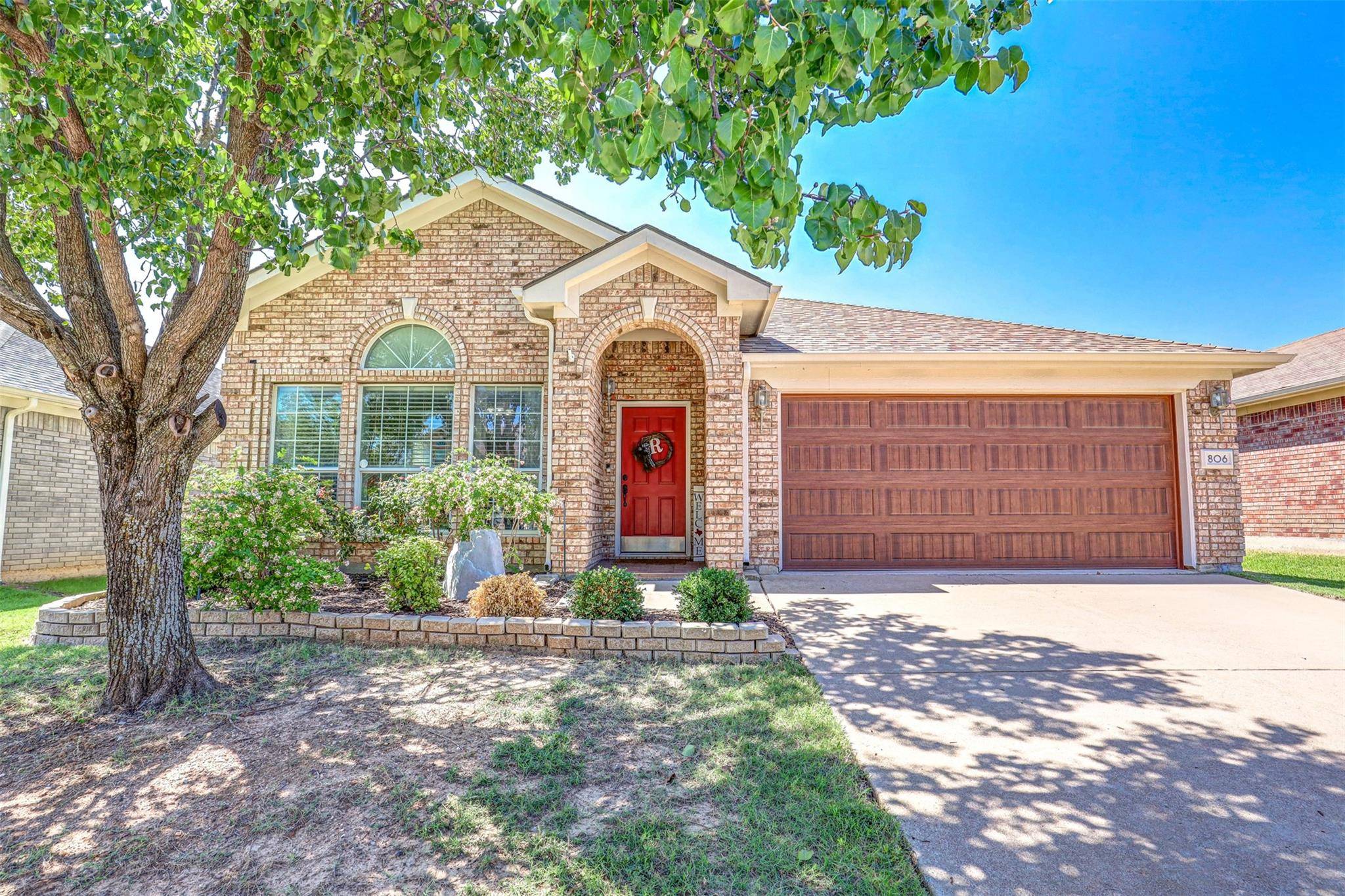 Euless, TX 76040,806 Chrissy Creek Lane