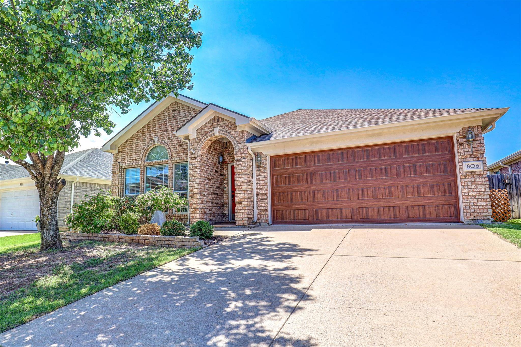 Euless, TX 76040,806 Chrissy Creek Lane