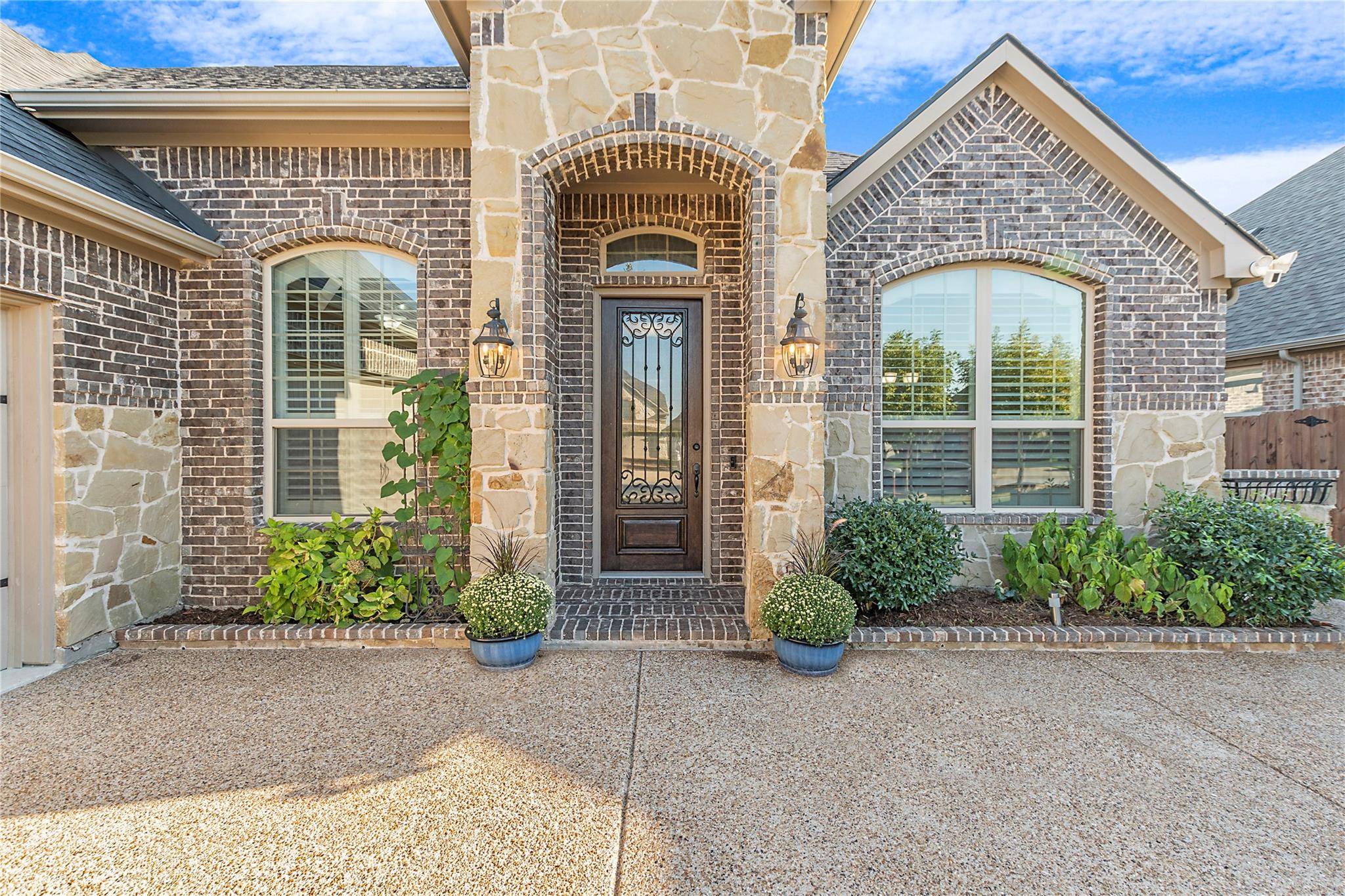 Frisco, TX 75035,9929 Robinwoods Drive