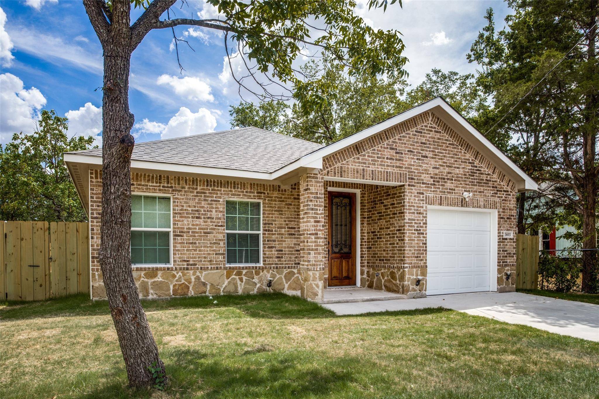 Greenville, TX 75401,3603 Henry Street