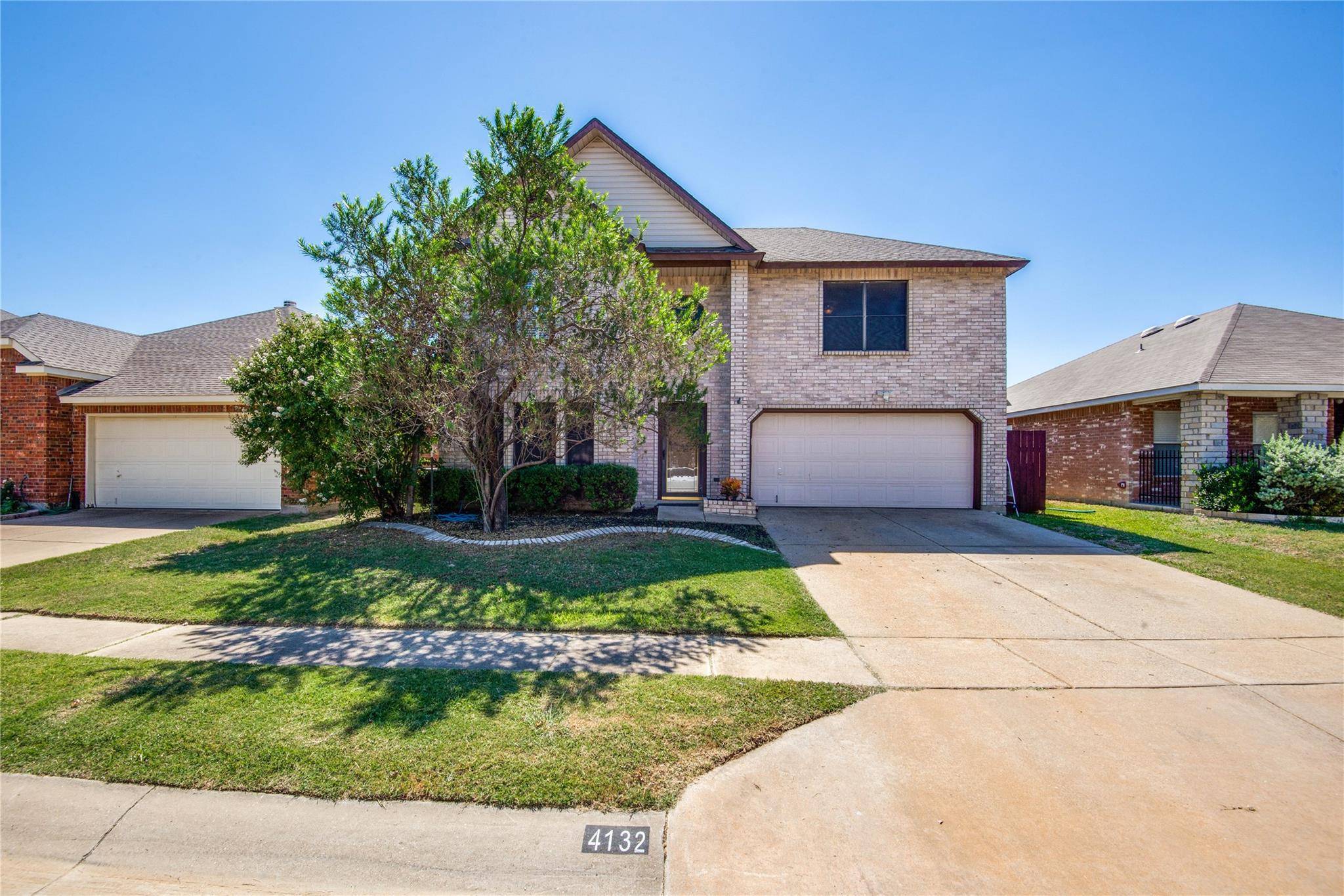 Fort Worth, TX 76244,4132 Fossile Butte Drive