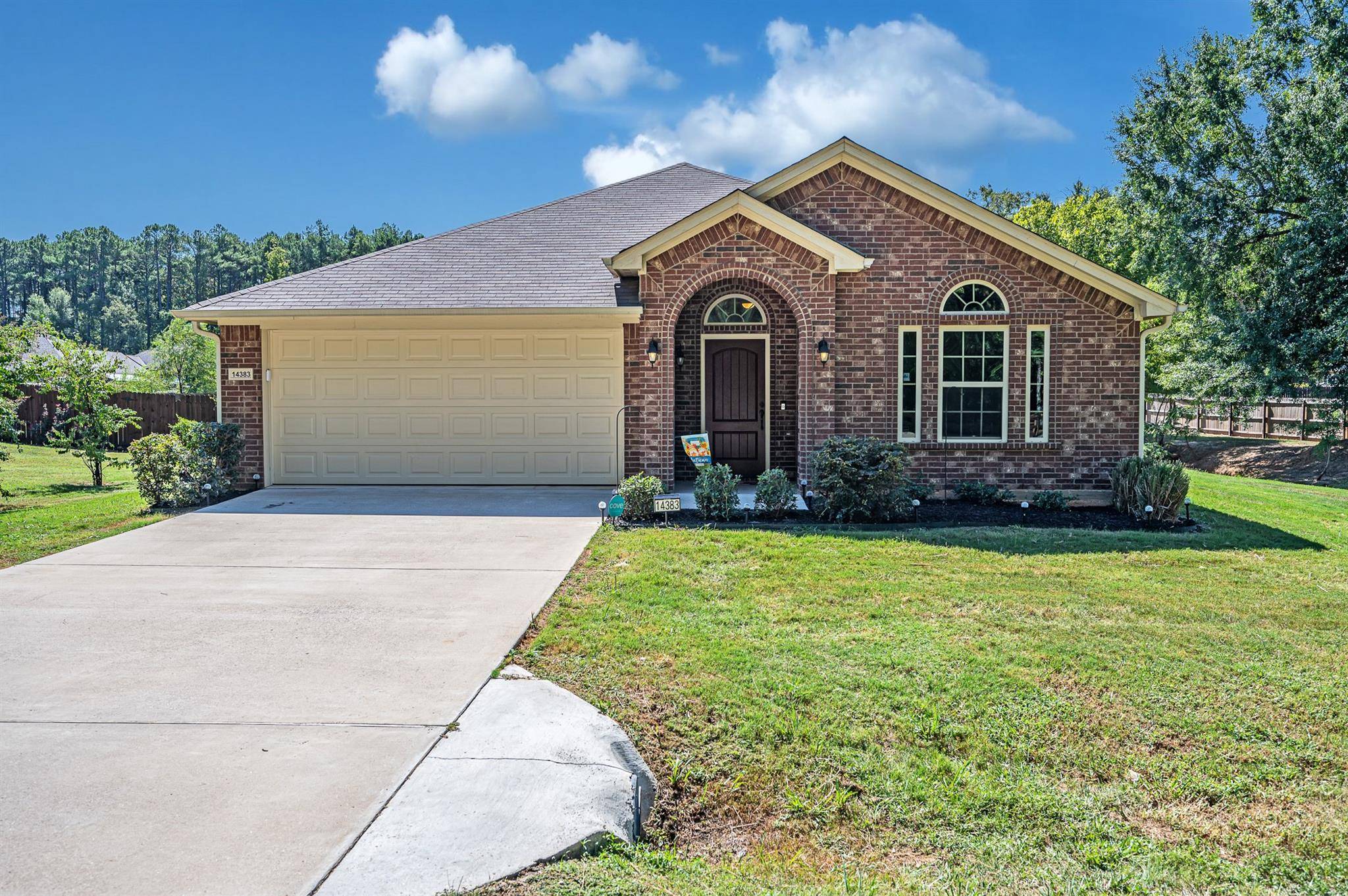 Tyler, TX 75703,14383 County Road 198