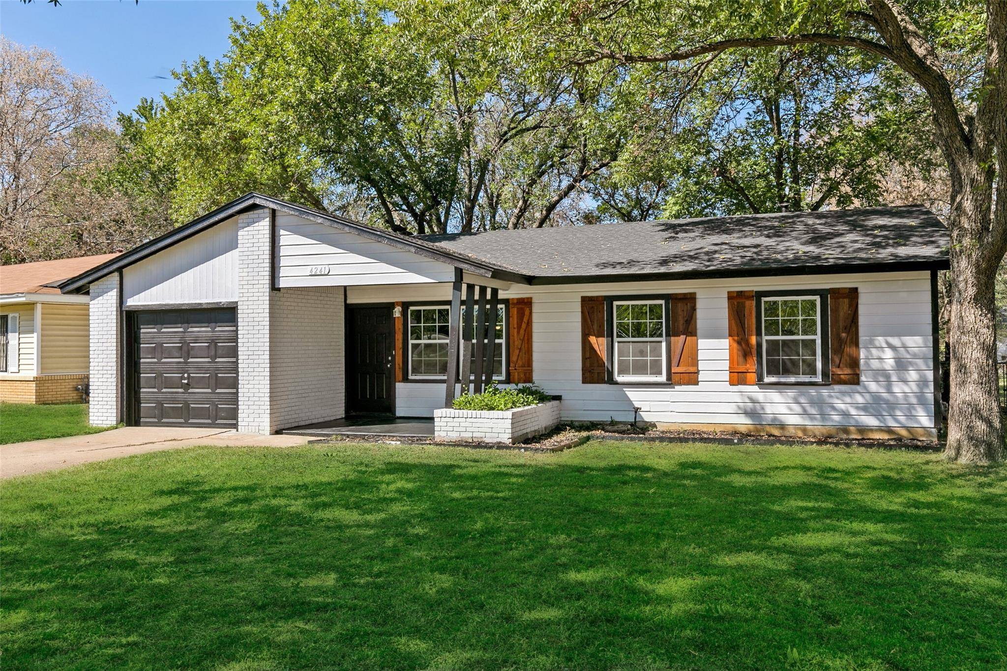 Fort Worth, TX 76119,4241 Quails Lane