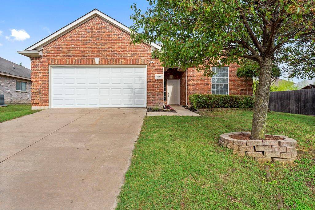 Roanoke, TX 76262,2217 Collington Drive