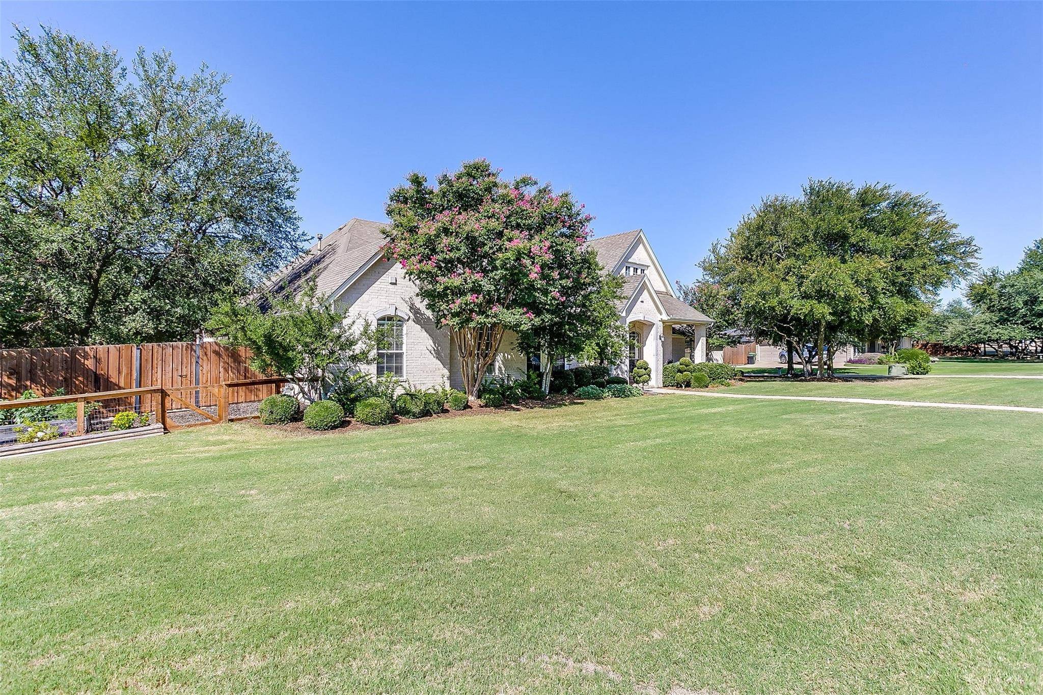 Aledo, TX 76008,102 Cedar Bluff Court