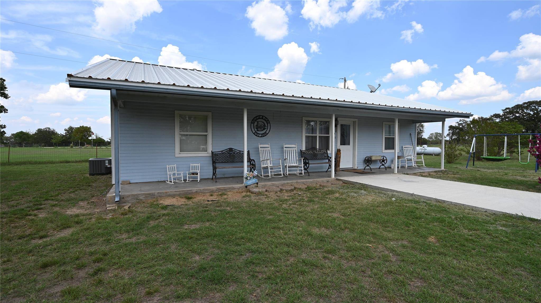 Montague, TX 76251,359 Alamo Road