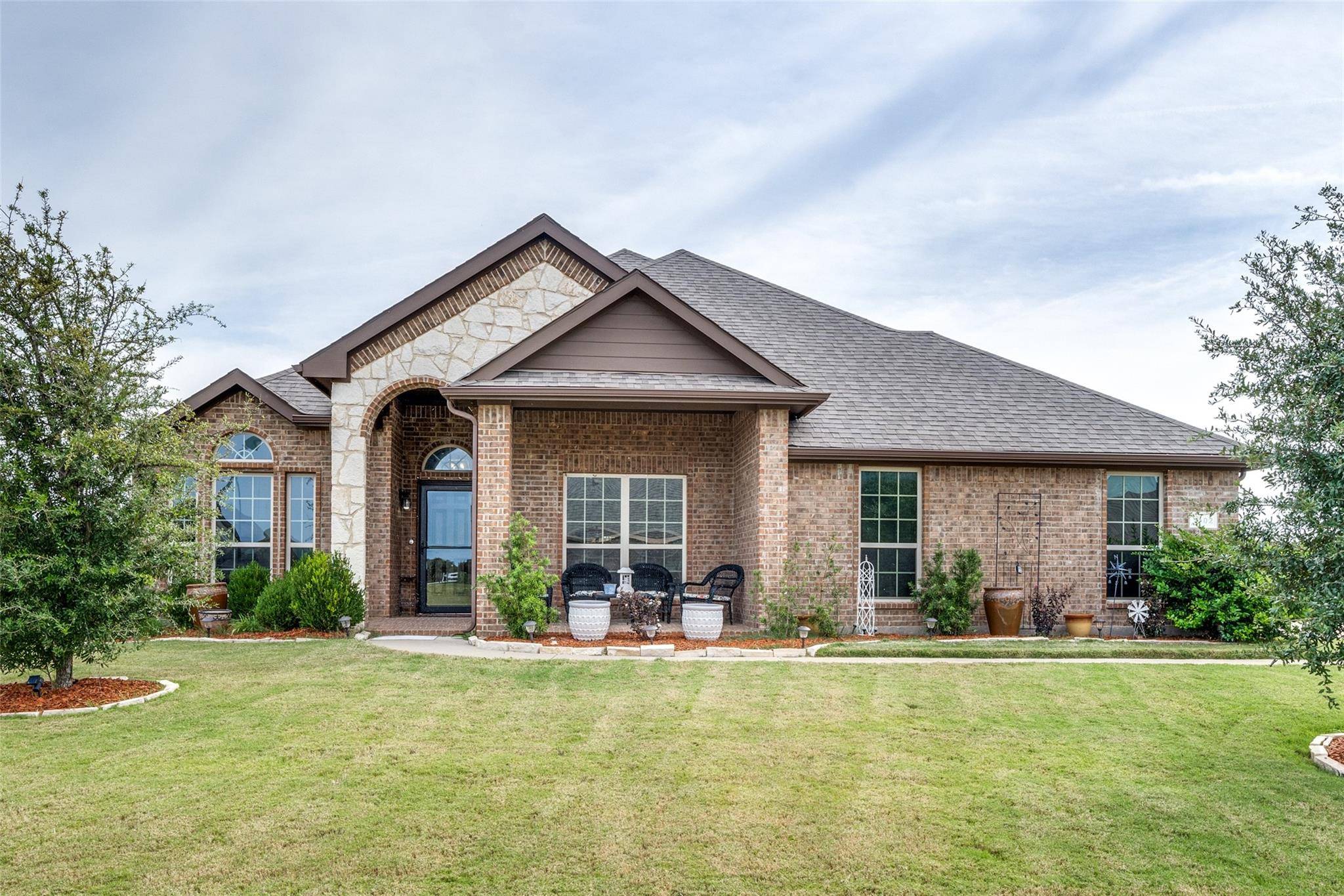 Glenn Heights, TX 75154,1402 Majestic Meadows Drive